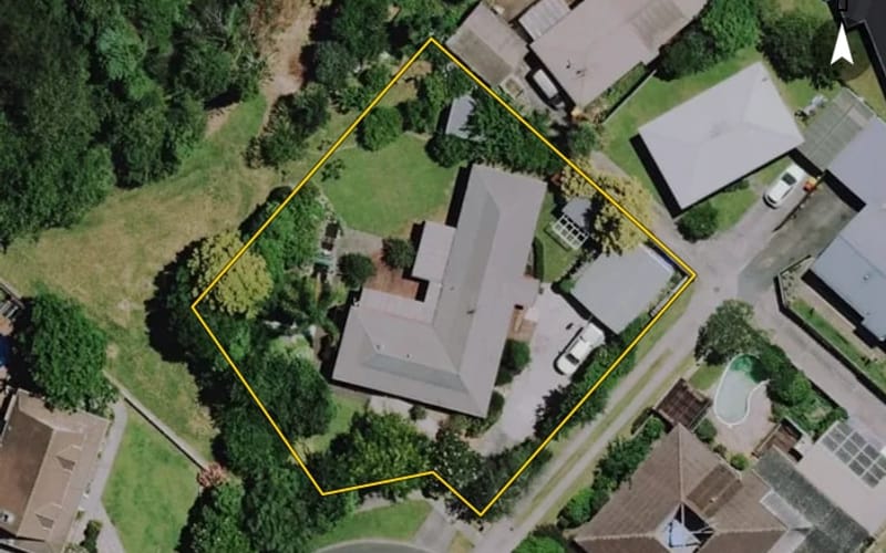 12 Emma Place