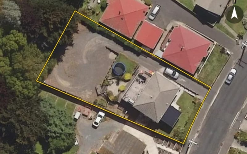 83 Hillary Street