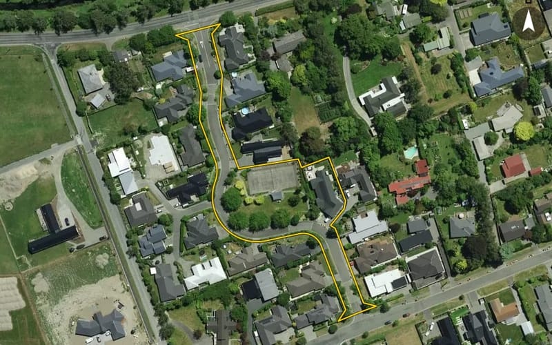 11 Riverside Lane