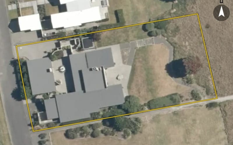 111 Shoal Beach Road
