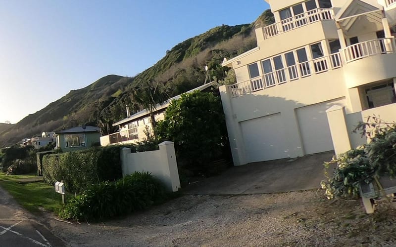23 Makorori Beach Road