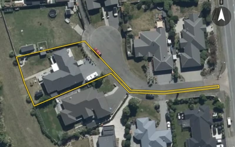 5 Riverside Lane