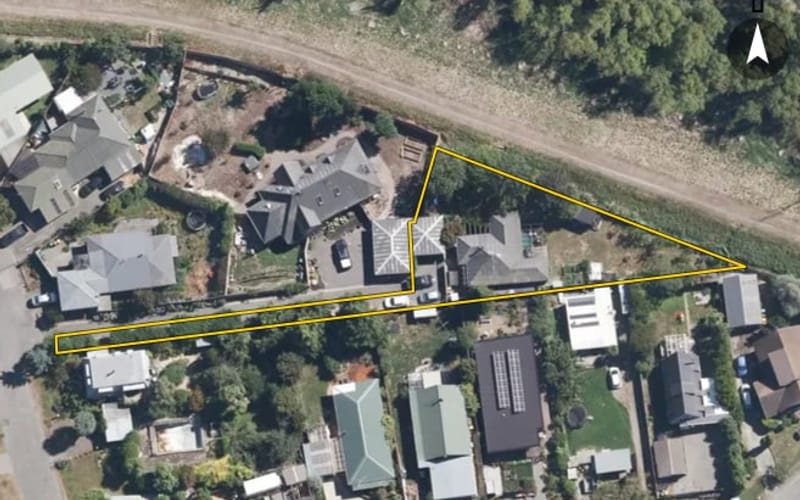 12 Collins Drive