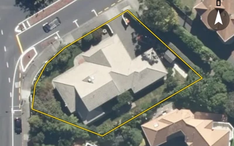 2 Bloomfield Terrace