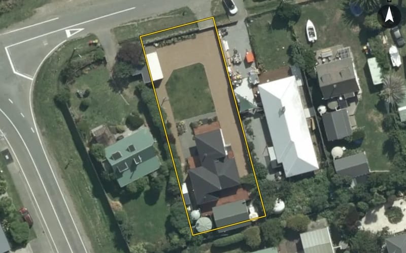 4 Camp Bay Road