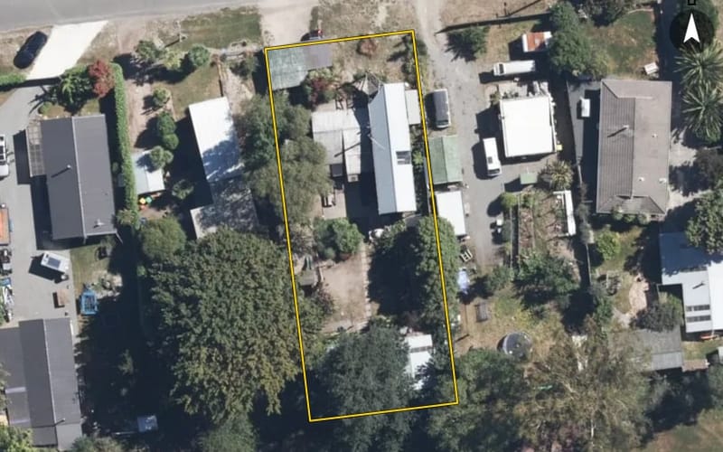 11 Queens Avenue