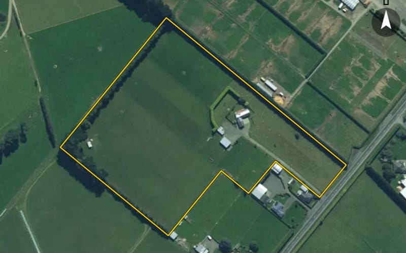 2254 Riverton Wallacetown Highway