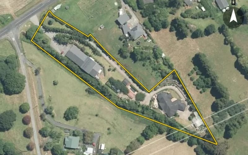 826 Runciman Road