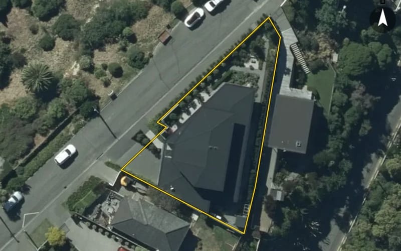 1A Moncks Spur Road