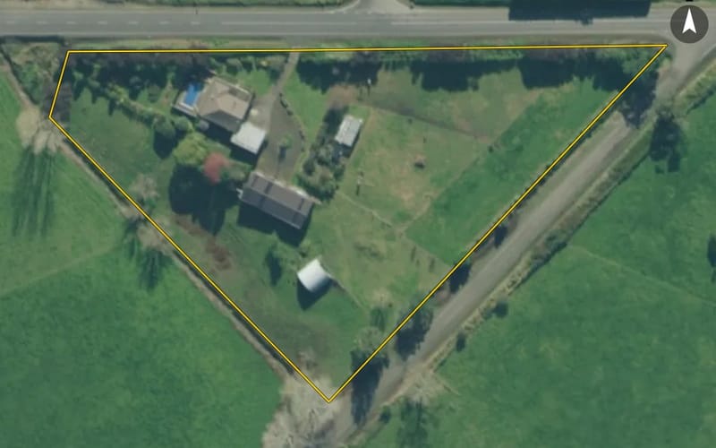 1195 Mangakahia Road