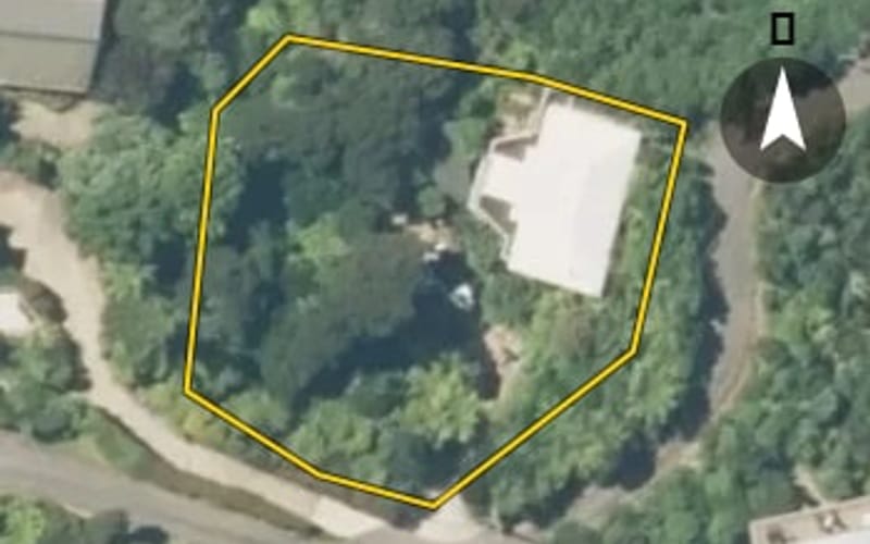 16 Lawrence Road