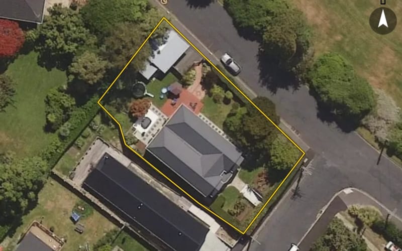 2 Gibson Street