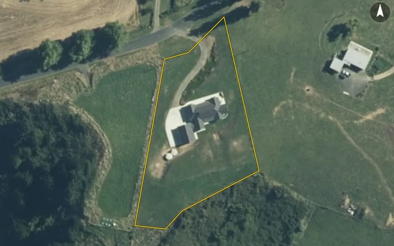 48 Ellicott Road