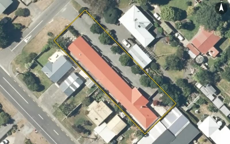 4 Leyland Road