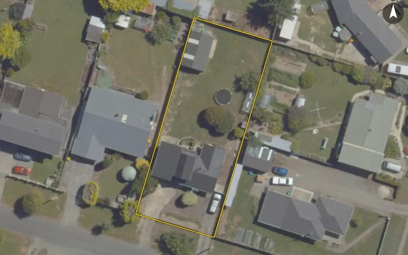 33 Ballantrae Street