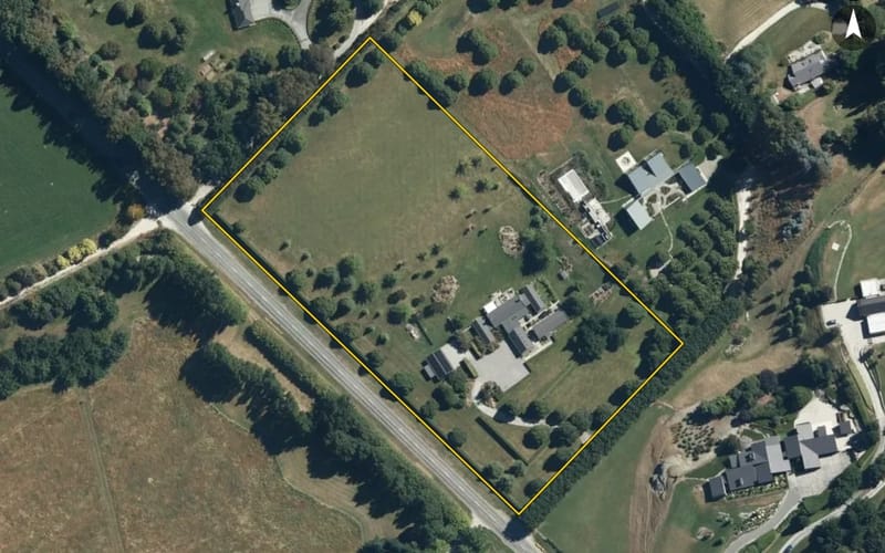 112 Domain Road
