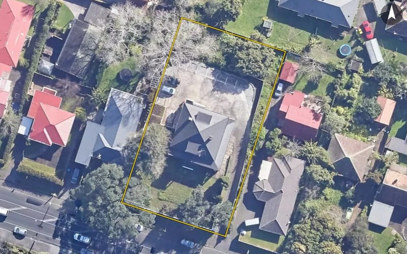 520 Mount Albert Road
