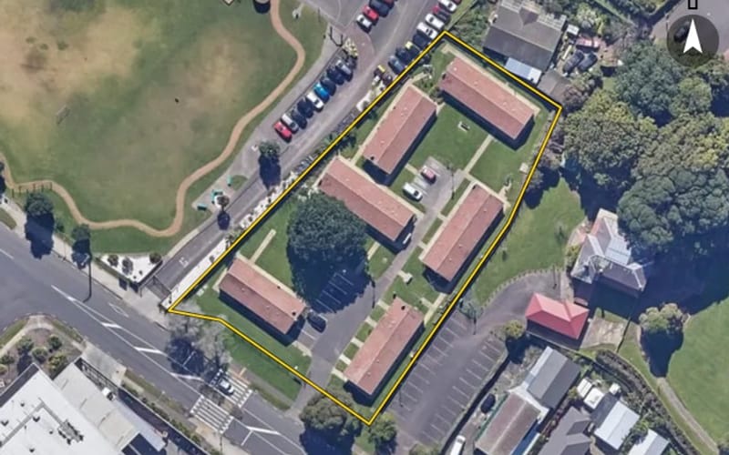 11 Yates Road