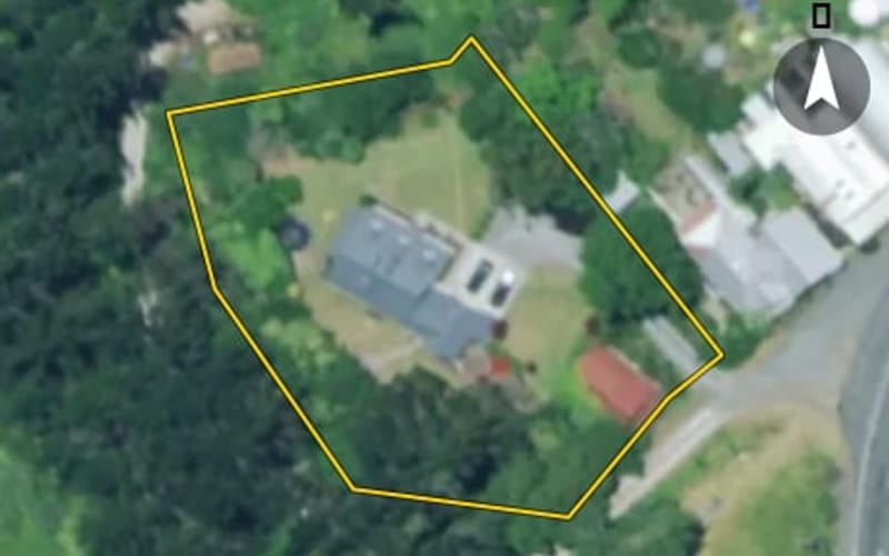 3251 Paparoa-Oakleigh Road