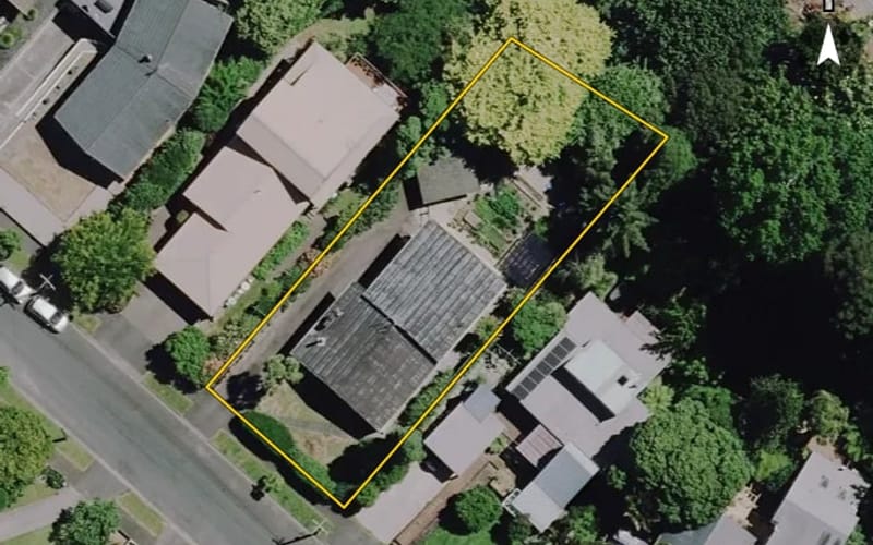 15 Carlson Crescent