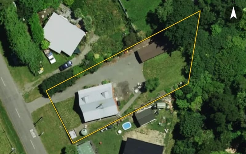380 Whitecliffs Road
