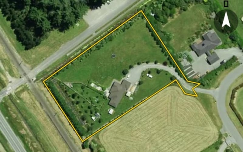 33 McHugh Crescent