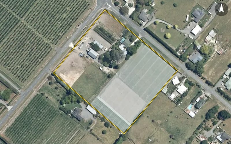 82 Tollemache Road East