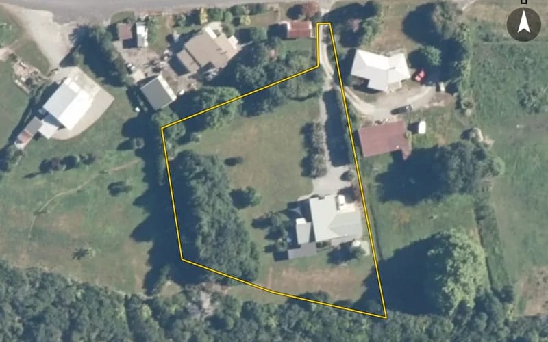65 Beach Road
