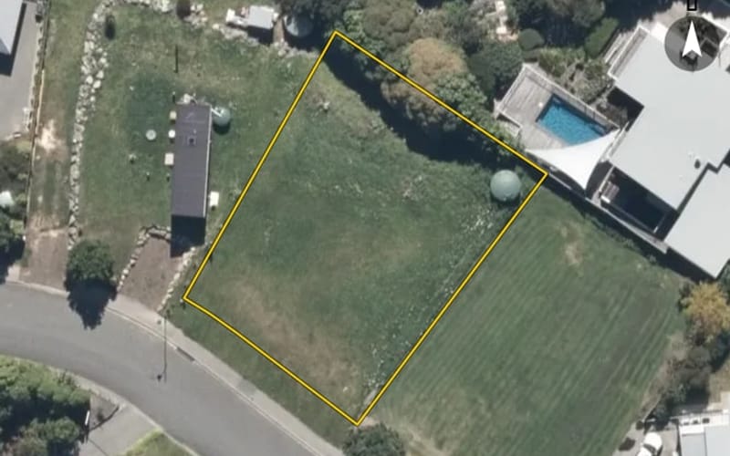 14 Monarch Drive