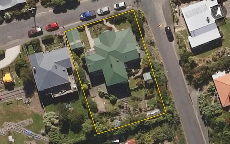 54 Manapouri Street