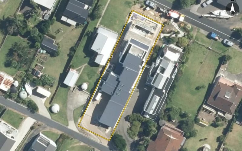 35 Carlton Crescent