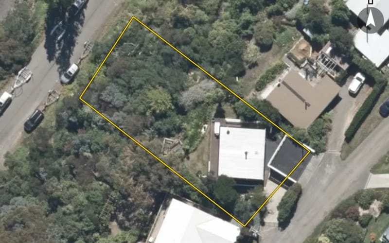 12 Bayview Crescent