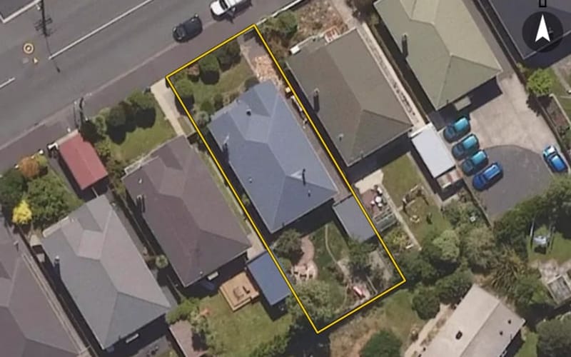 271 Macandrew Road