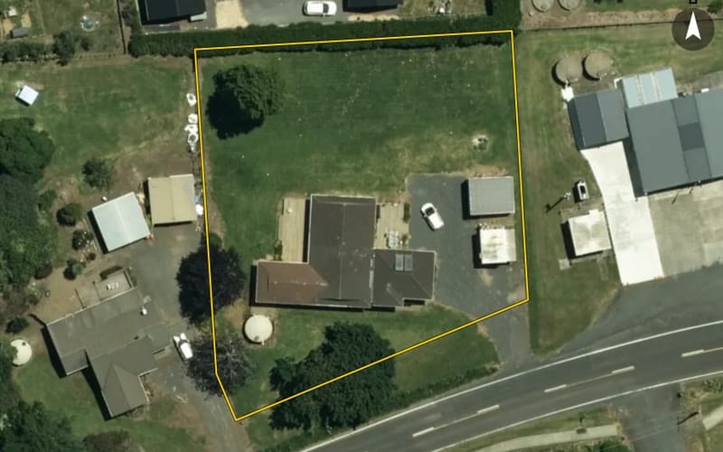 2086 Miranda Road
