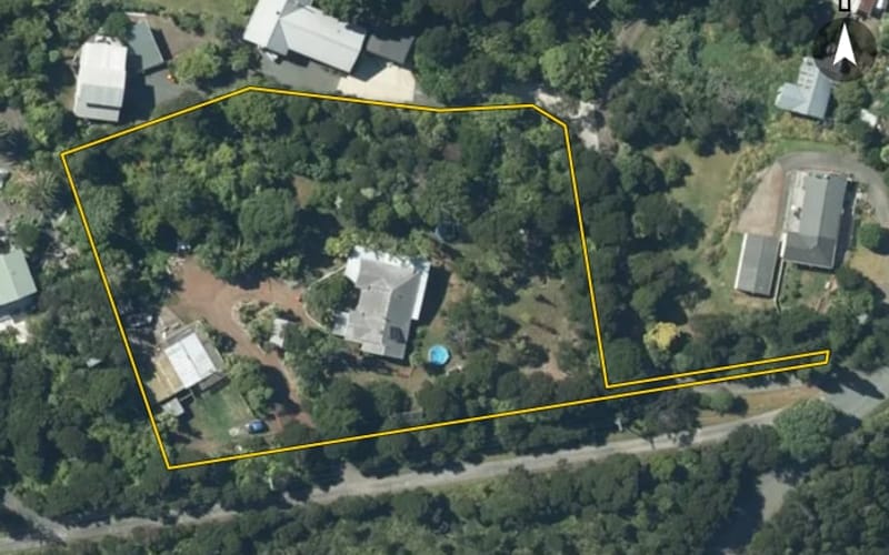 1073 Huia Road