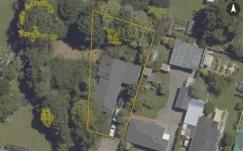 2 Collean Street