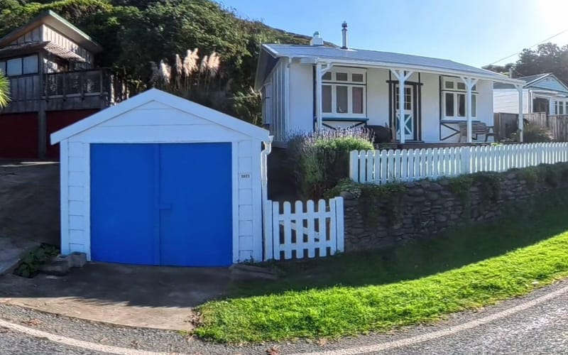 1071 Makara Road