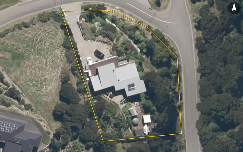 1 Lushingtons Bay Road