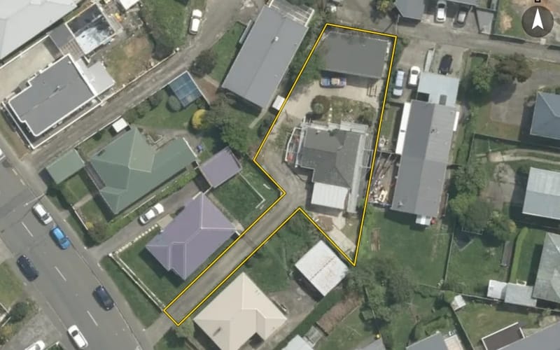 30 Bracken Road