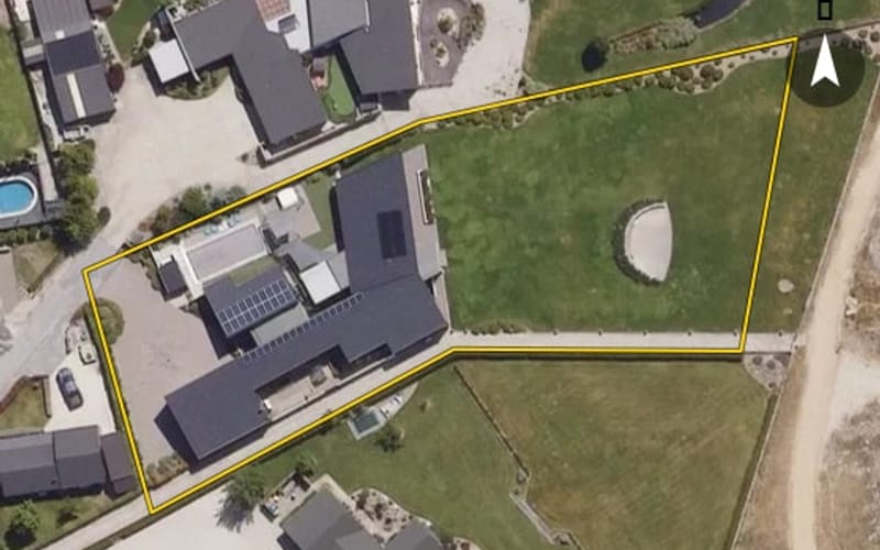 18 Lakeview Terrace