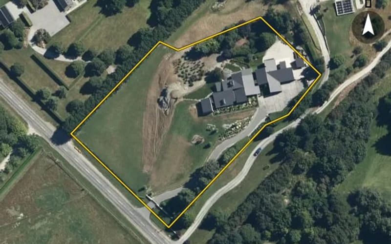 102 Domain Road
