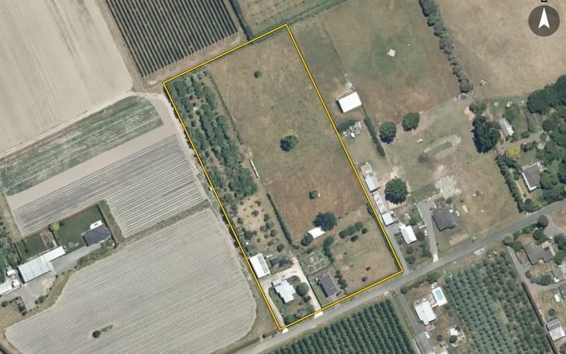 17 Farmlet Road