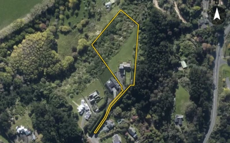 2 Barich Lane