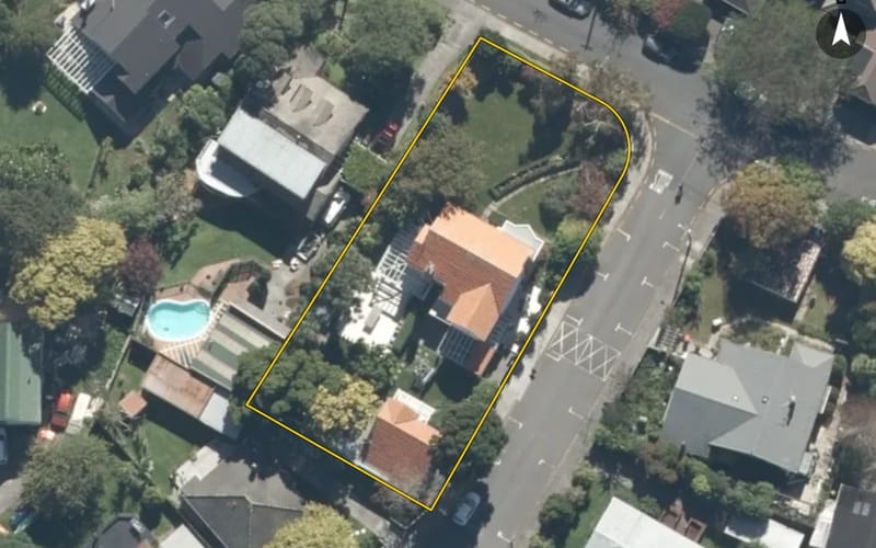 21 Troon Crescent