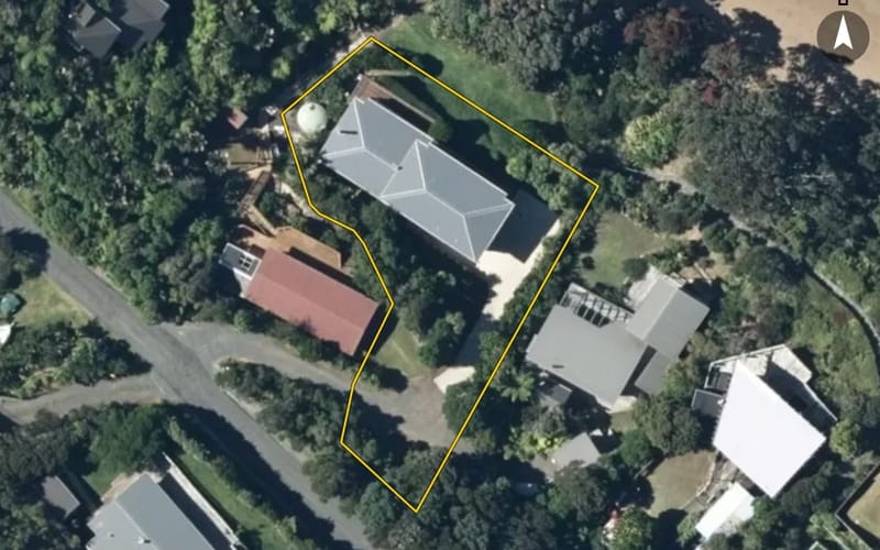 6 Louise Lane