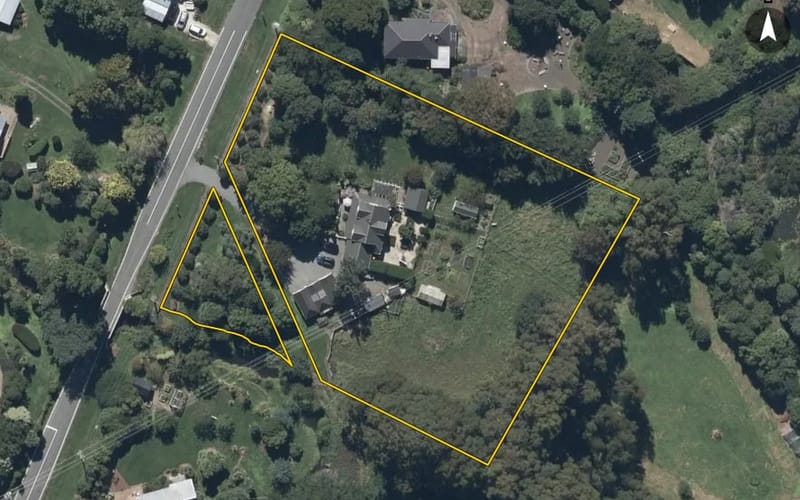 92 Western Valley Road