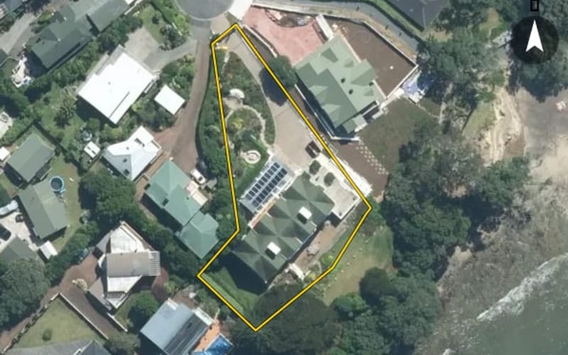 13 Gray Crescent