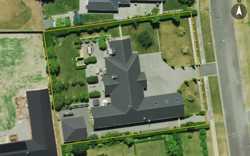 6 Dalton Way