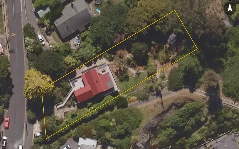 73 Easther Crescent