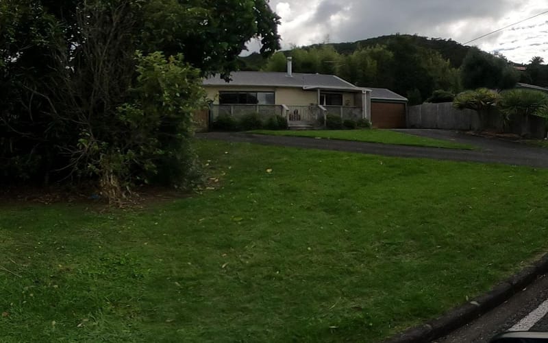 1136 Huia Road